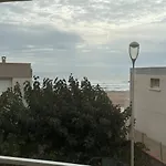 Sea View And At Your Feet Bright شقة فالراس بلاج